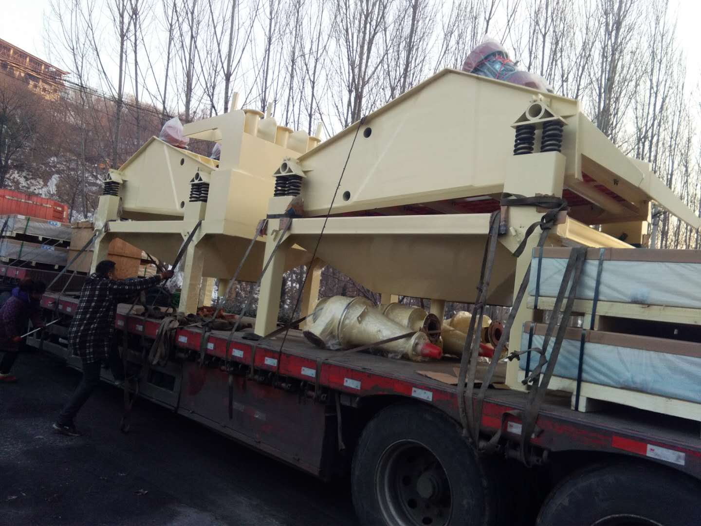 2018��Ԫ��12�հl(f��)���Ϻ���h(hu��n)���O�����޹�˾�ļ�ɰ���ՙC��Óˮ�Y